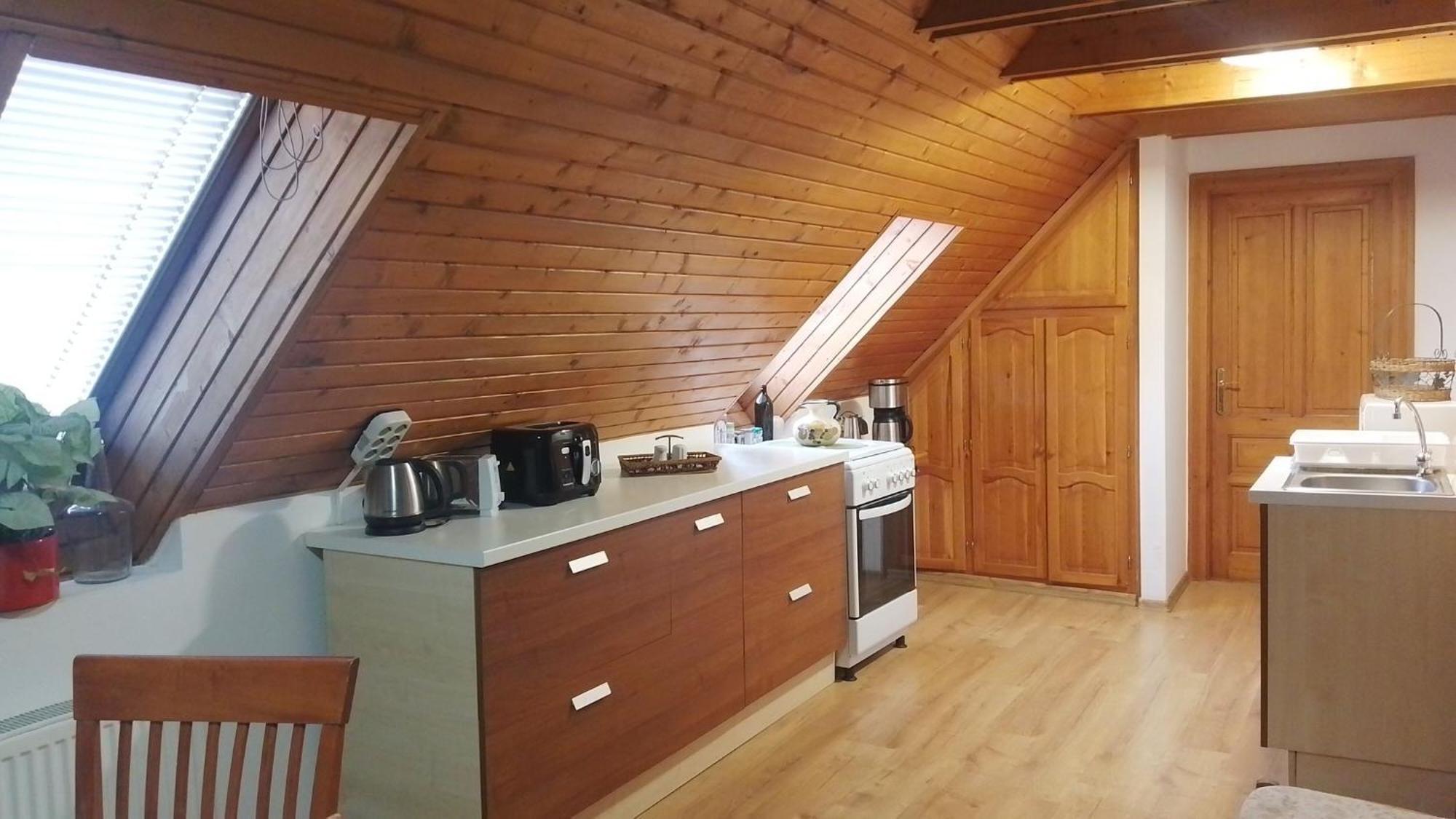 Erzsébet Vendégház és Apartman Hajdúszoboszló Exterior foto